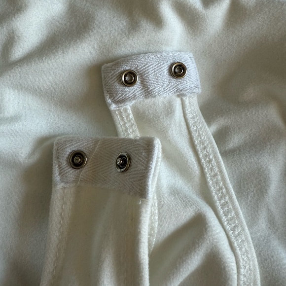 Simons Scoop Neck Thong Bodysuit in White - Picture 5 of 5